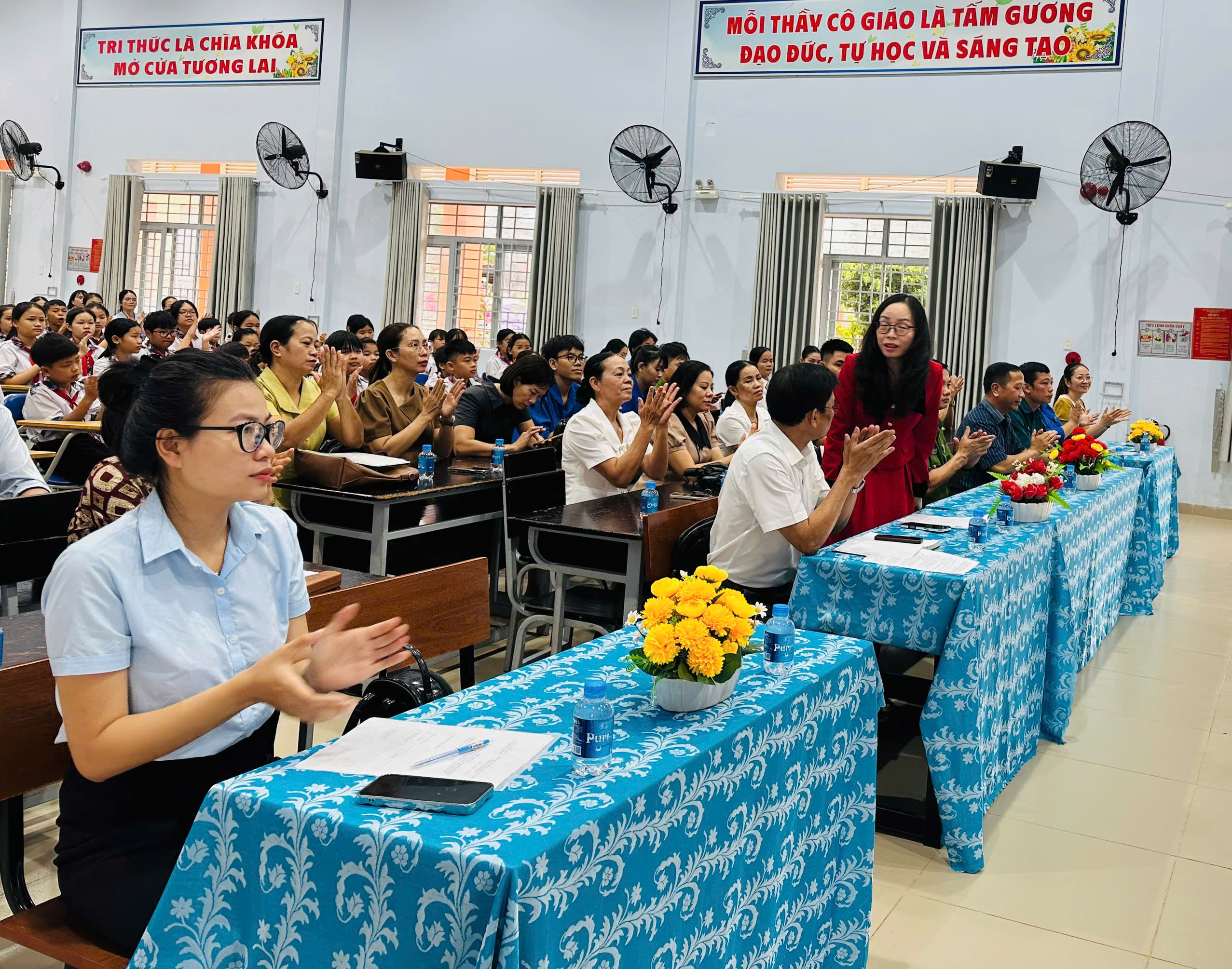 z7295738588349 9b0b2c20c2abbd4da1159e2cba946e84