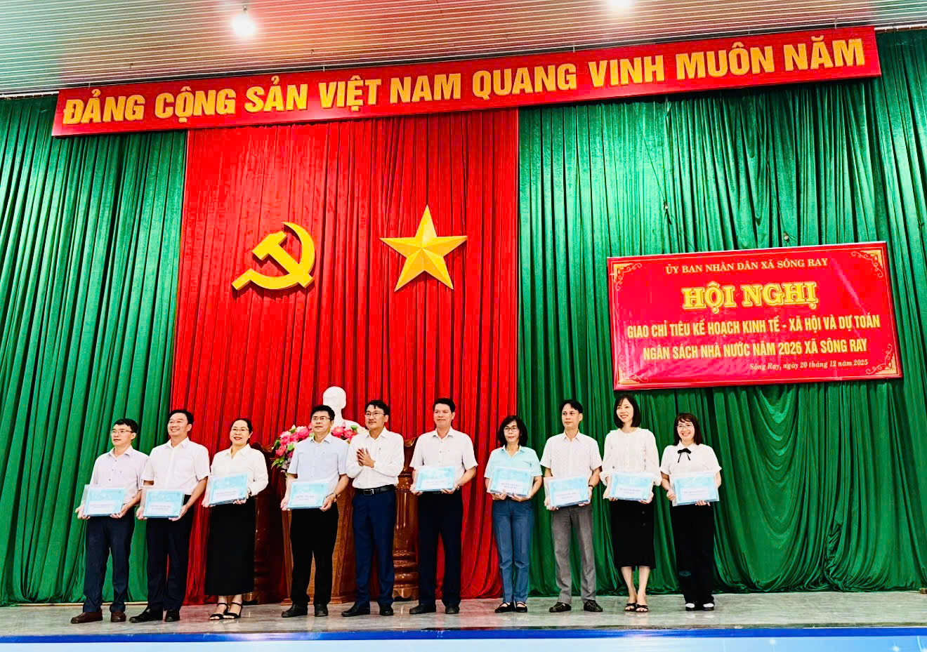 z7352979380589 7b717f5a09e0e4cee8b99e5feeab9354