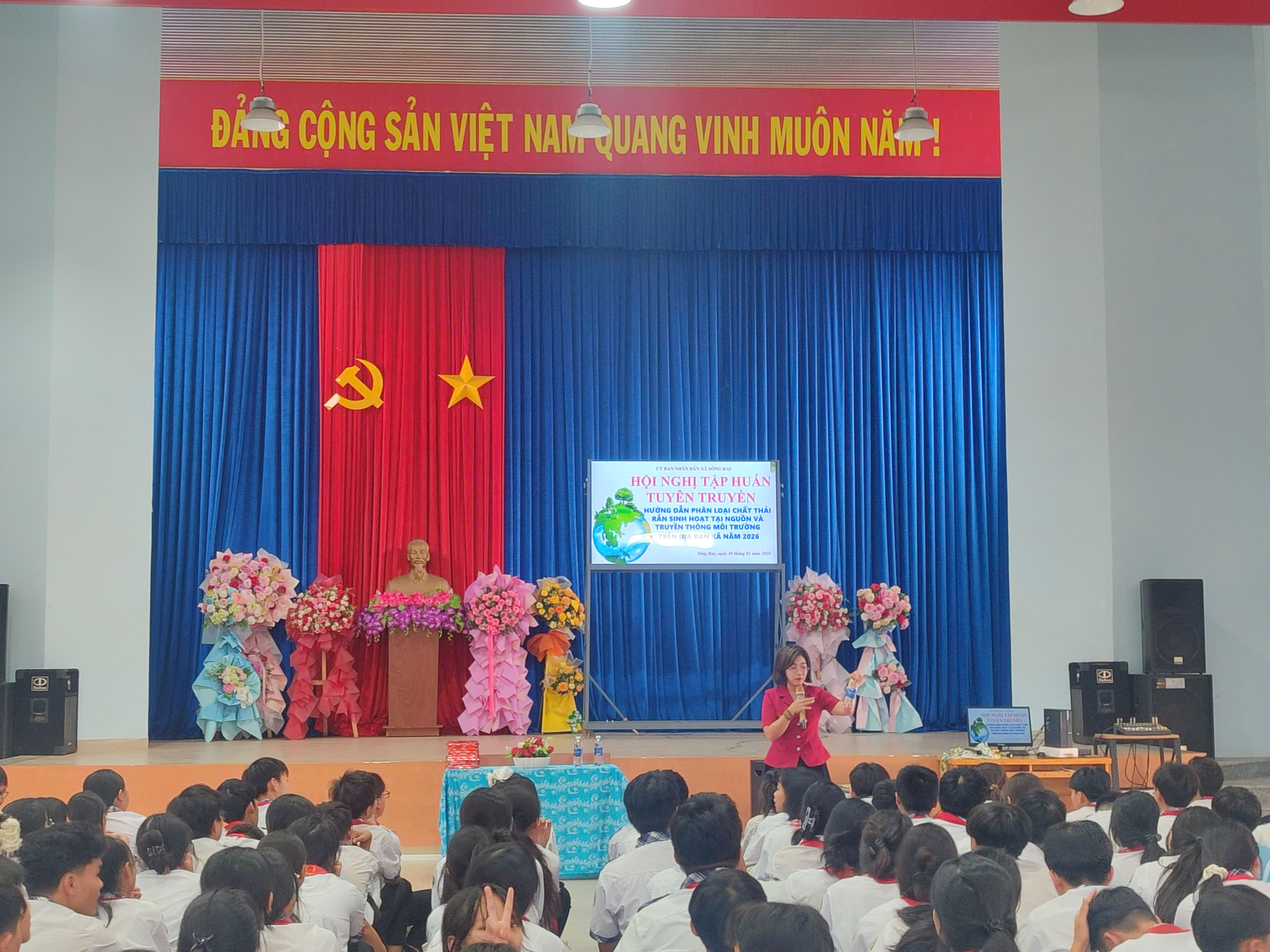 HỘI NGHỊ TẬP HUẤN TUYÊN TRUYỀN, HƯỚNG DẪN PHÂN LOẠI CHẤT THẢI RẮN SINH HOẠT  TẠI NGUỒN VÀ TRUYỀN THÔNG MÔI TRƯỜNG TRÊN ĐỊA BÀN XÃ SÔNG RAY NĂM 2026